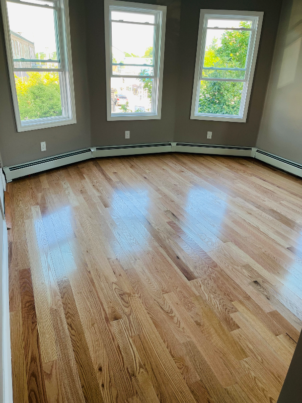 1051 Broad St #2nd - Photo 2 of 8