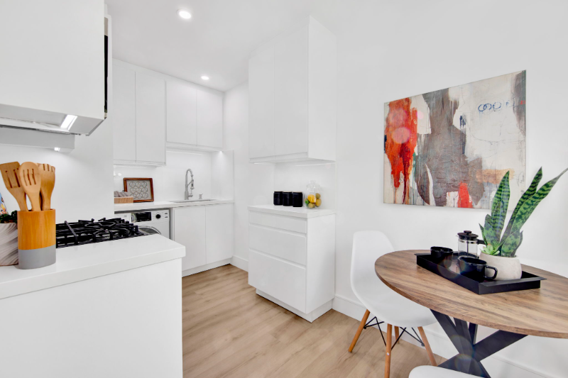 2348 E Poppy St - Photo 4 of 8