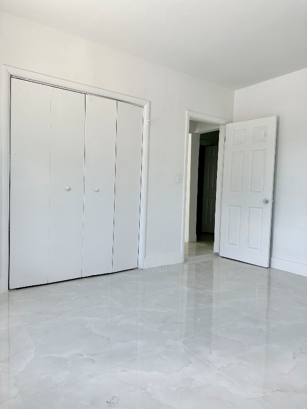 2467 Nw 95th Ter #A - Photo 7 of 12