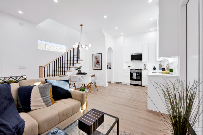 2352 E Poppy St - Photo 6 of 20