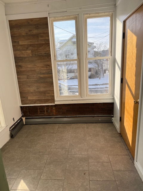 1220 Woodmont Ave - Photo 4 of 10