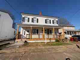 featured image of 921 Rome St #A