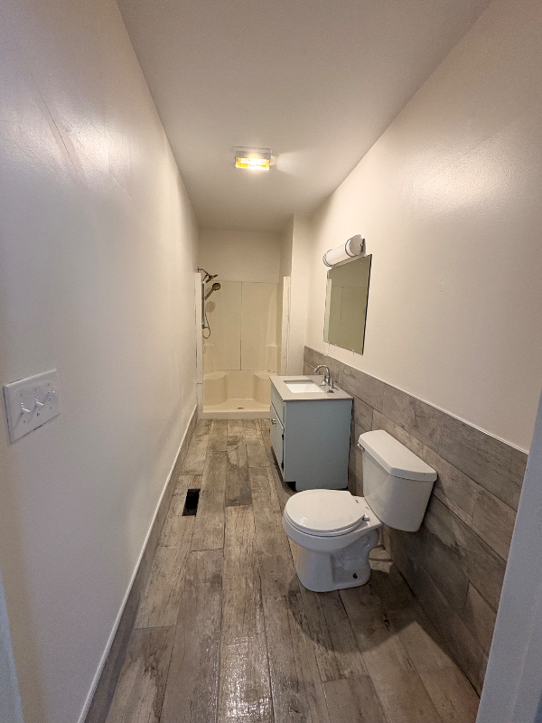 921 Rome St #A - Photo 4 of 6