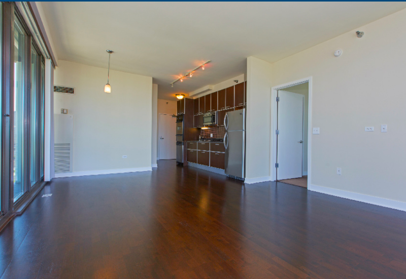 330 N Jefferson St #1916 - Photo 6 of 15