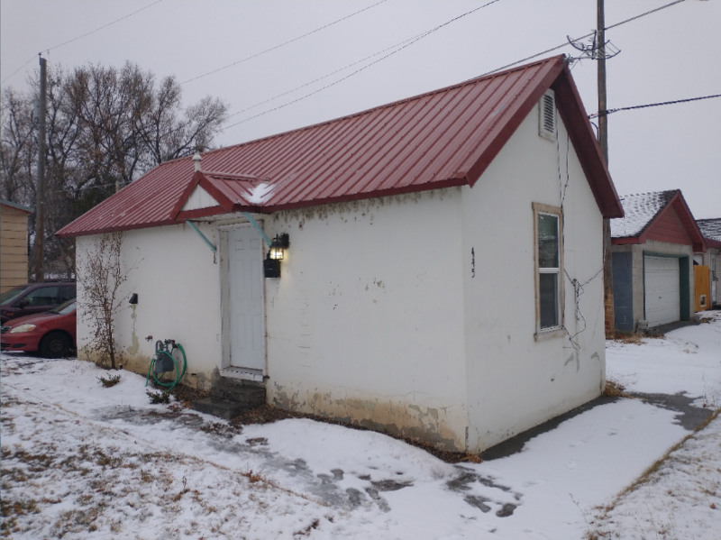 445 Chamberlain Ave - Photo 2 of 6