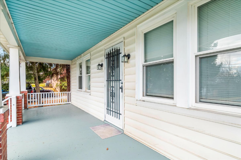 3 Locust St - Photo 3 of 18