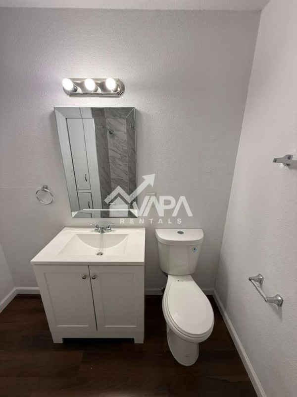 407 Creath Pl - Photo 3 of 17