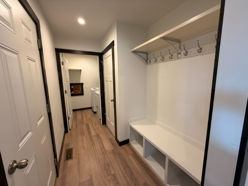 240 Triple Creek Dr - Photo 5 of 20