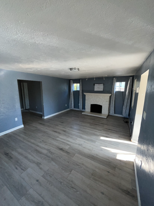 3726 Acacia St - Photo 4 of 19