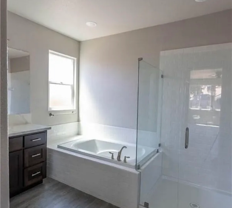 630 Juniper Ave - Photo 6 of 9