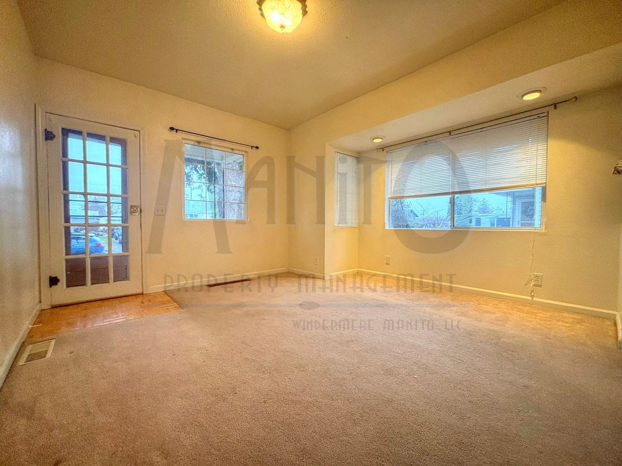 3914 W Hoffman Ave - Photo 3 of 13