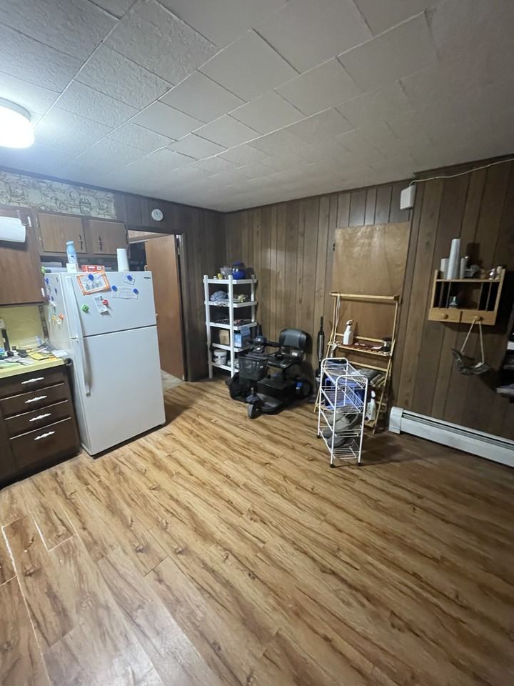 1242 W King St #1R - Photo 2 of 7