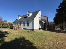 featured image of 152 Deacon Rd #C