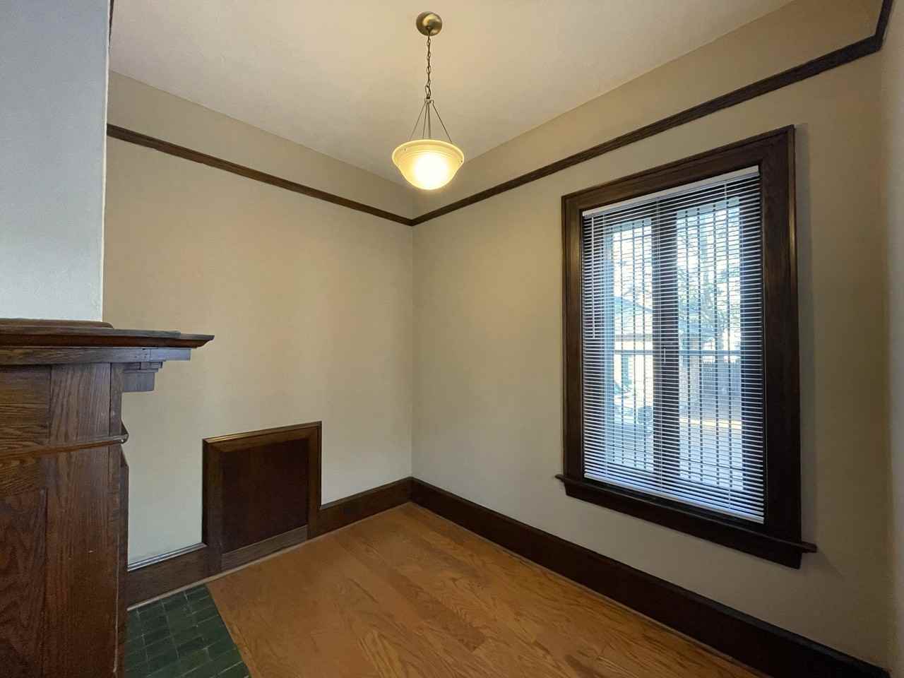 524 W Church St #B - Photo 6 of 24