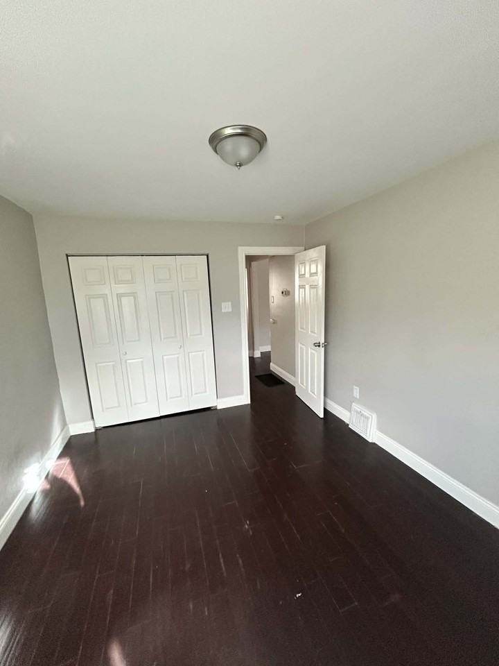 8713 Susan Ave #NA - Photo 4 of 13