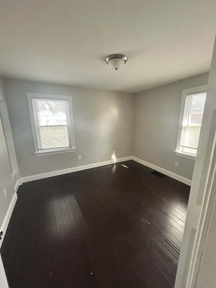 8713 Susan Ave #NA - Photo 7 of 13