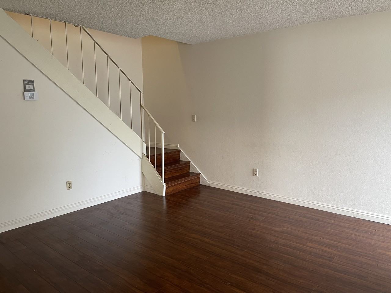 16734 Cedarwood Cir #NONE - Photo 2 of 15