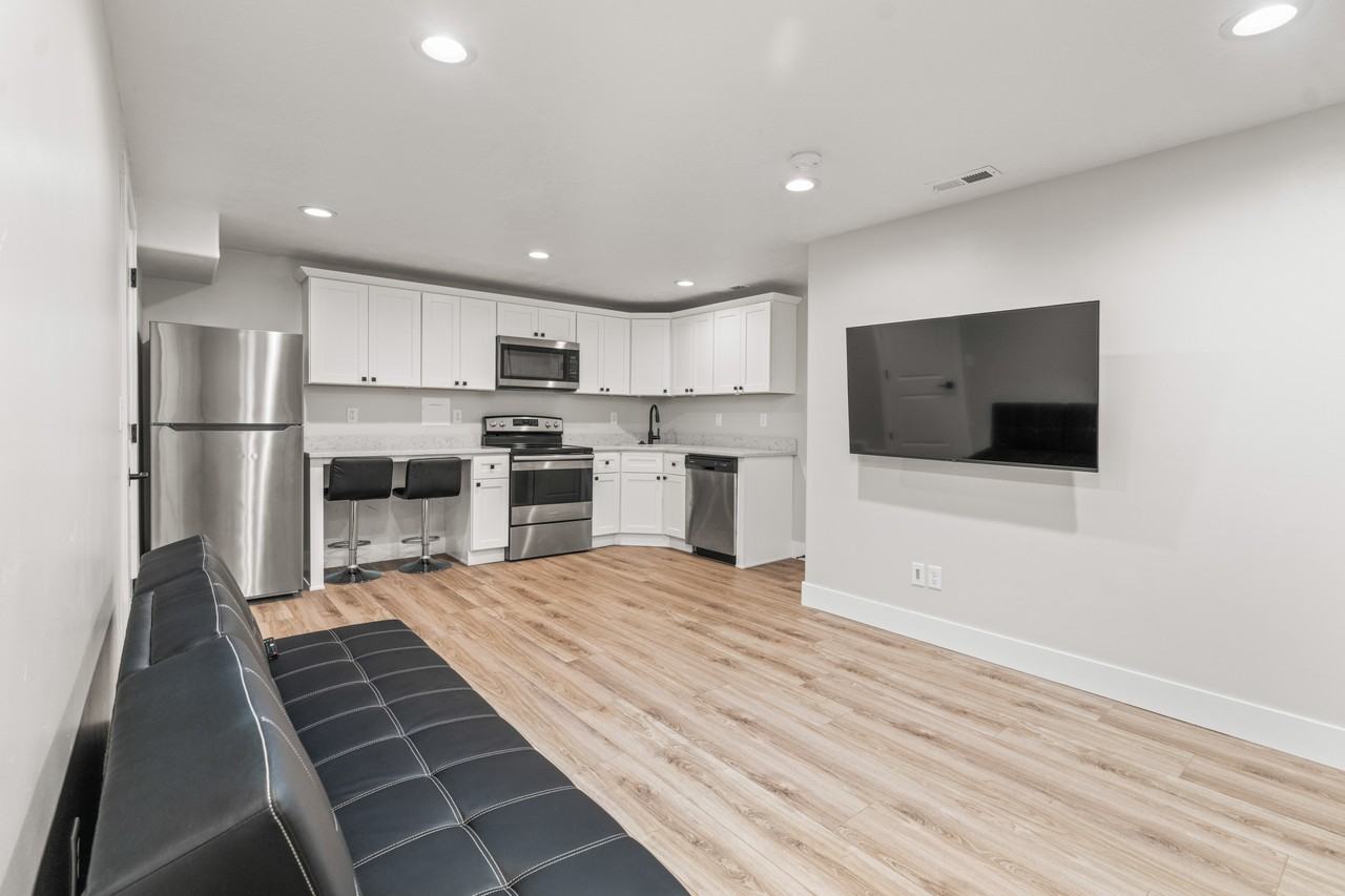 2054 N 4040 W - Photo 2 of 12