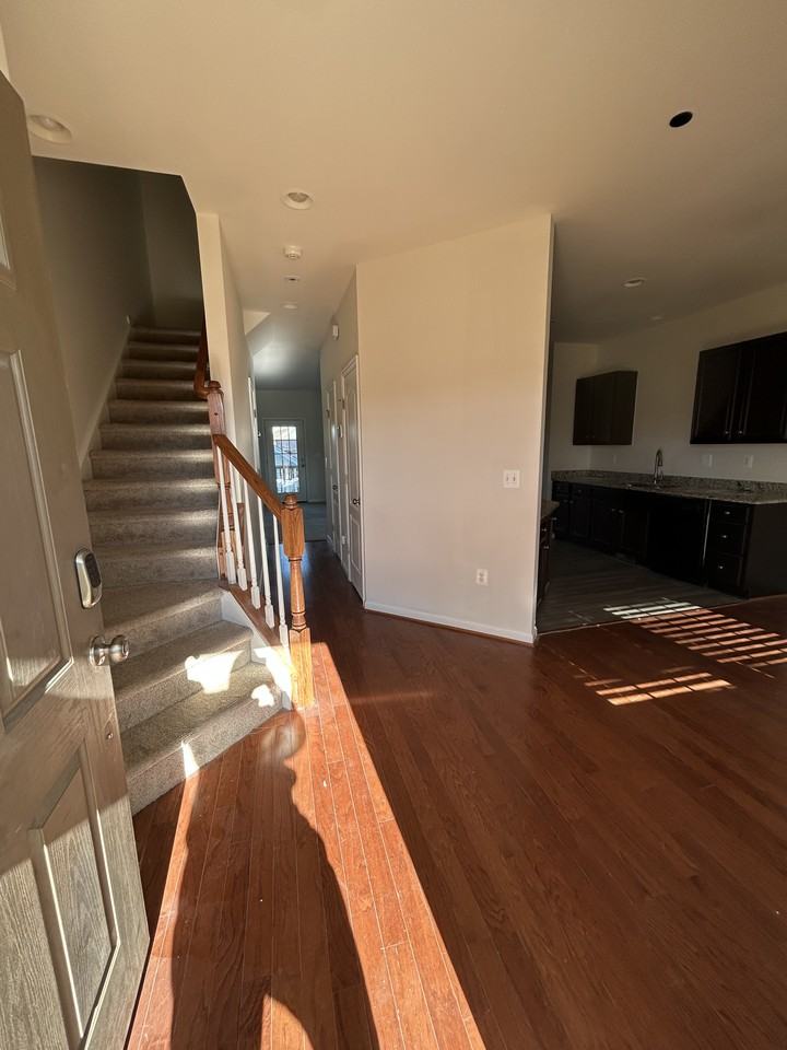 7125 Durrette Rd #NA - Photo 3 of 32