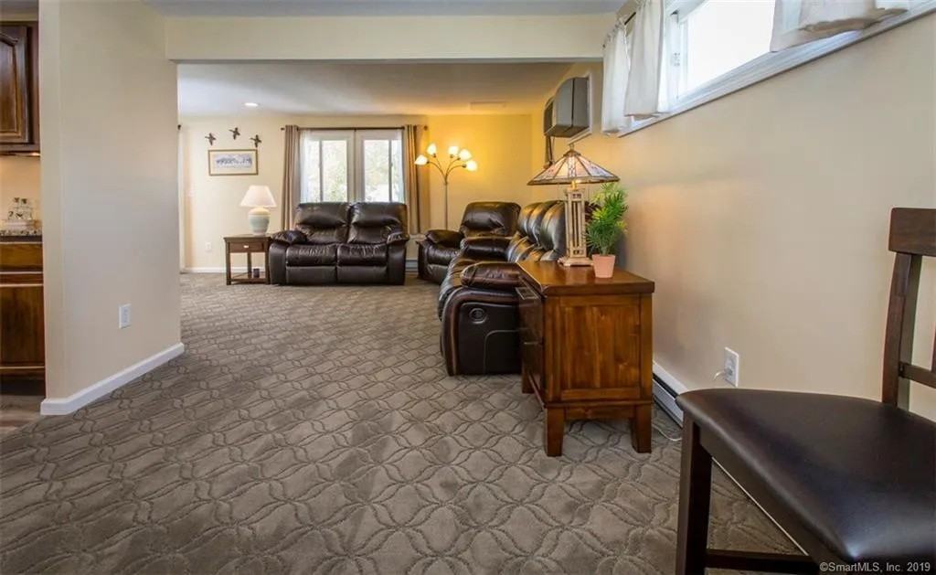 31 Cinnamon Spgs #31 - Photo 4 of 30