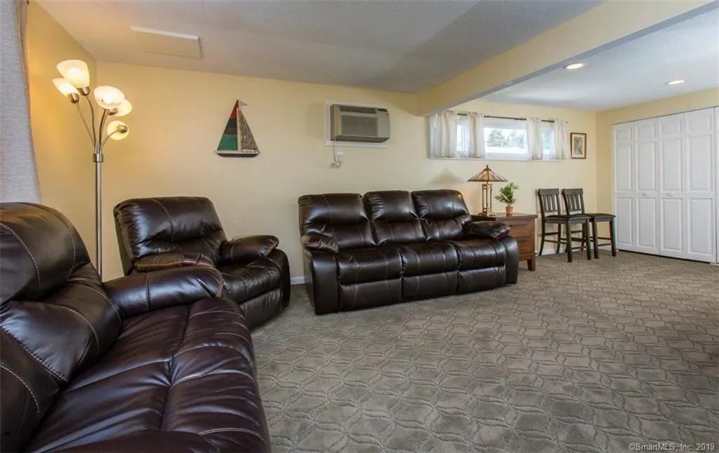 31 Cinnamon Spgs #31 - Photo 7 of 30