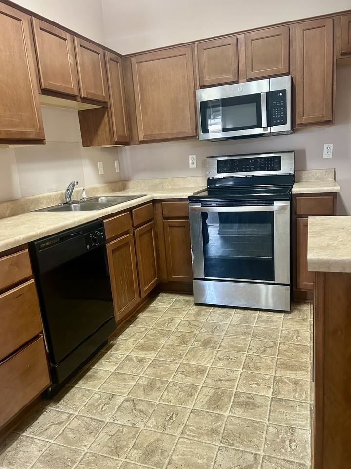 7141 Chena Bay Ln #NA - Photo 3 of 9