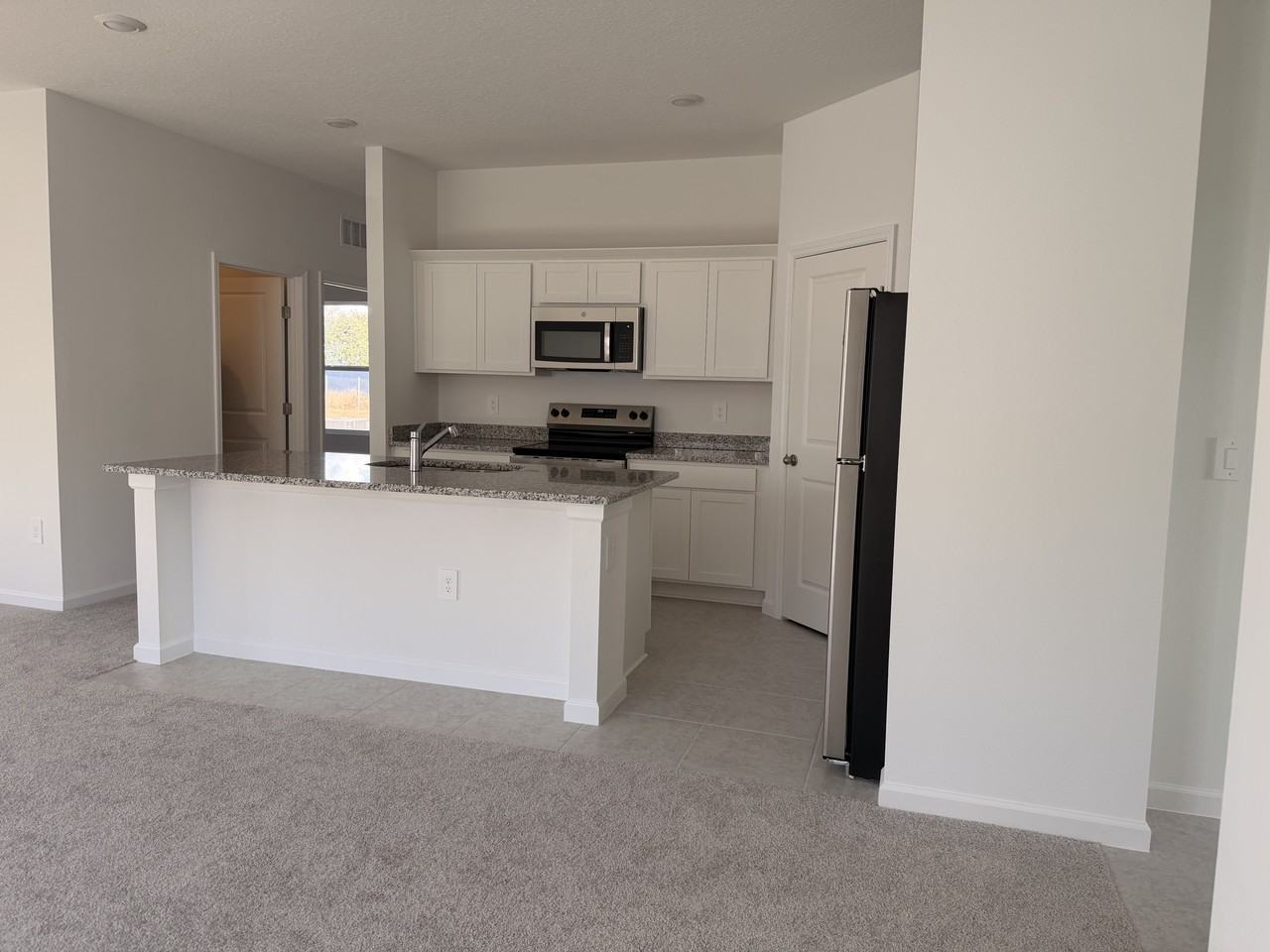 3255 Carnation Ave #NA - Photo 4 of 19