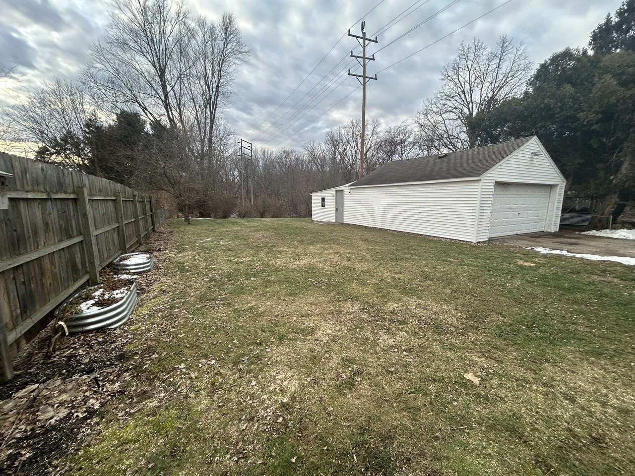 938 Allen Rd #NA - Photo 4 of 22