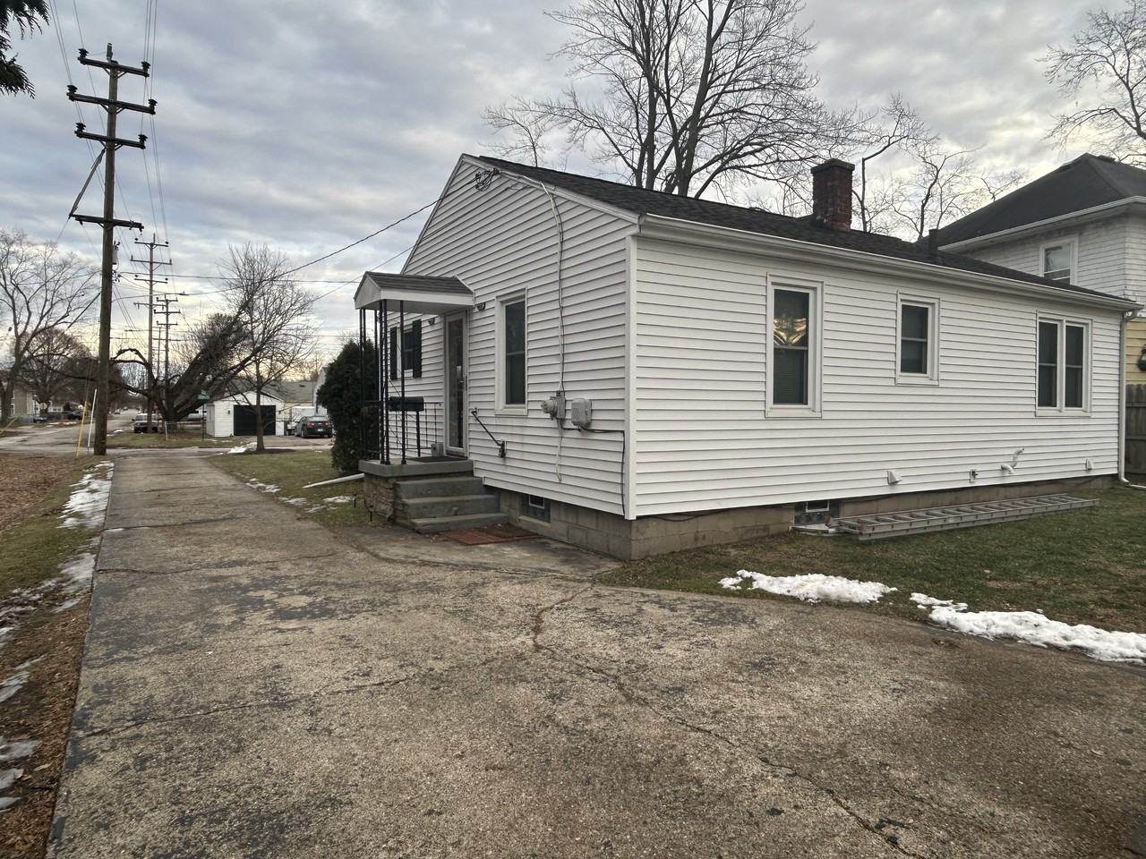 938 Allen Rd #NA - Photo 5 of 22