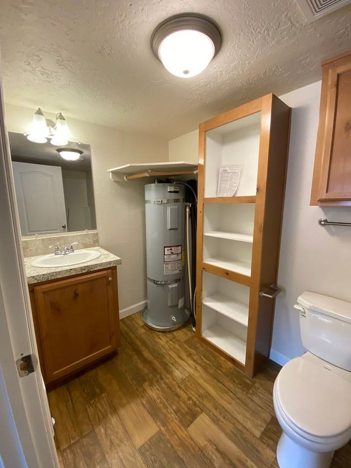 Old West Cabins - Photo 5 of 17