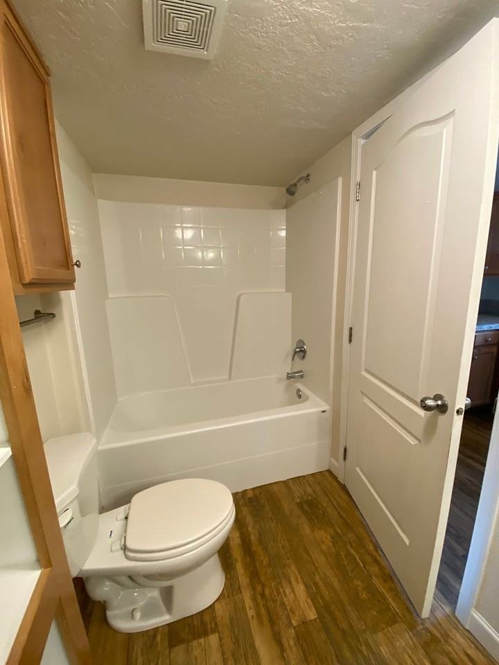 Old West Cabins - Photo 6 of 17