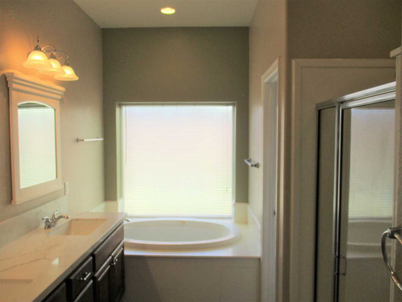 1729 Dancer Pl - Photo 7 of 13