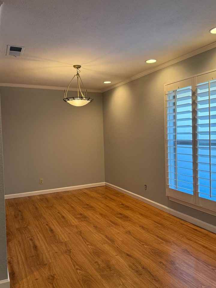 212 Red Oak Dr E #M - Photo 6 of 15