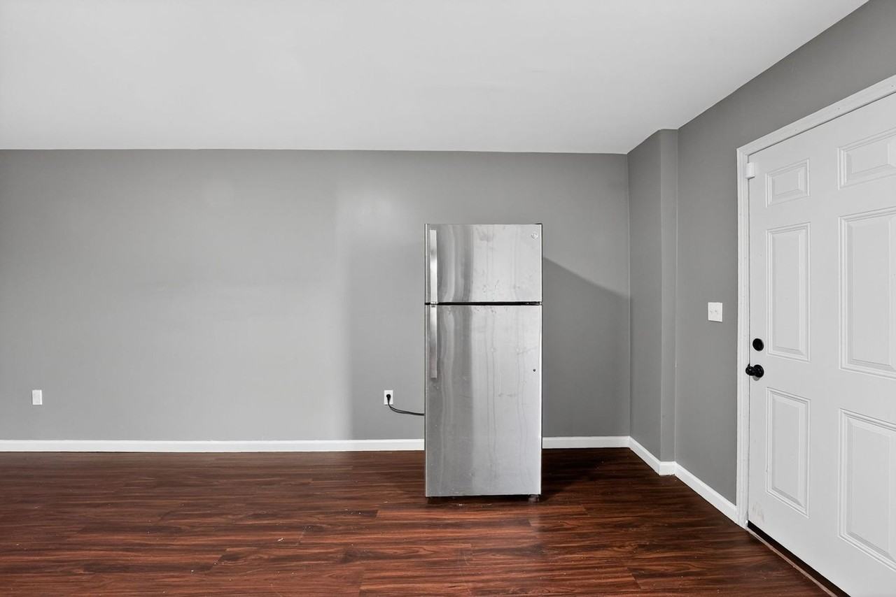 313 Olympian Dr - Photo 5 of 32