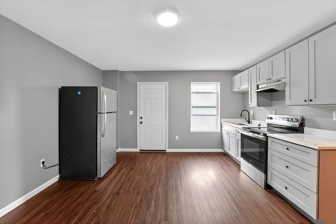 313 Olympian Dr - Photo 7 of 28