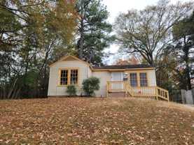 211 Wichita St - Photo 1 of 1