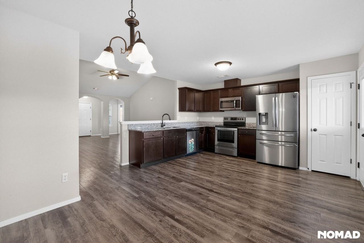 4307 Sw Lenox Ave - Photo 2 of 32