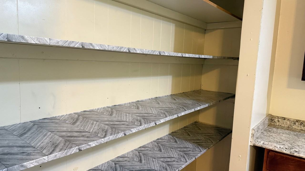 4917 N Holt Ave - Photo 3 of 11