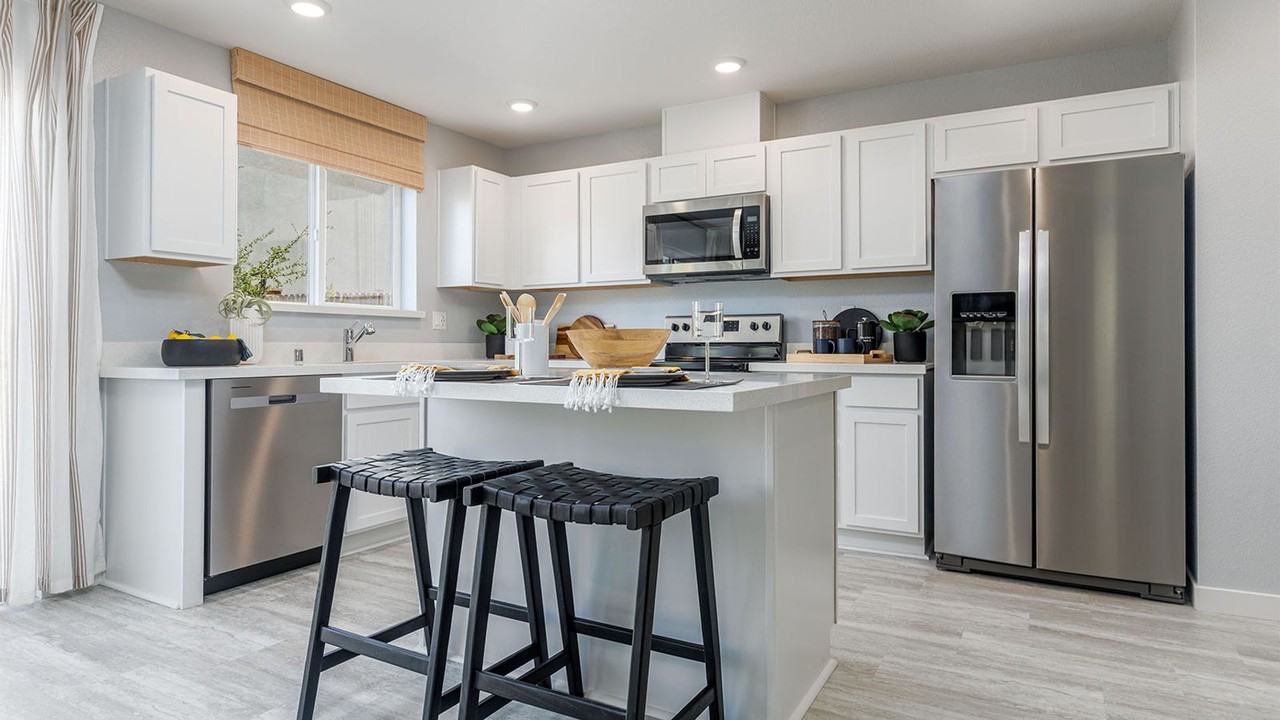 8152 Whippersnapper Way - Photo 2 of 10