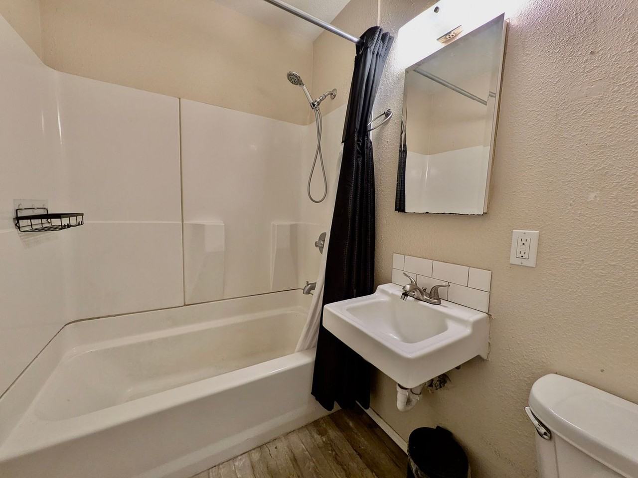 1806 Se Sherrett St - Photo 7 of 10