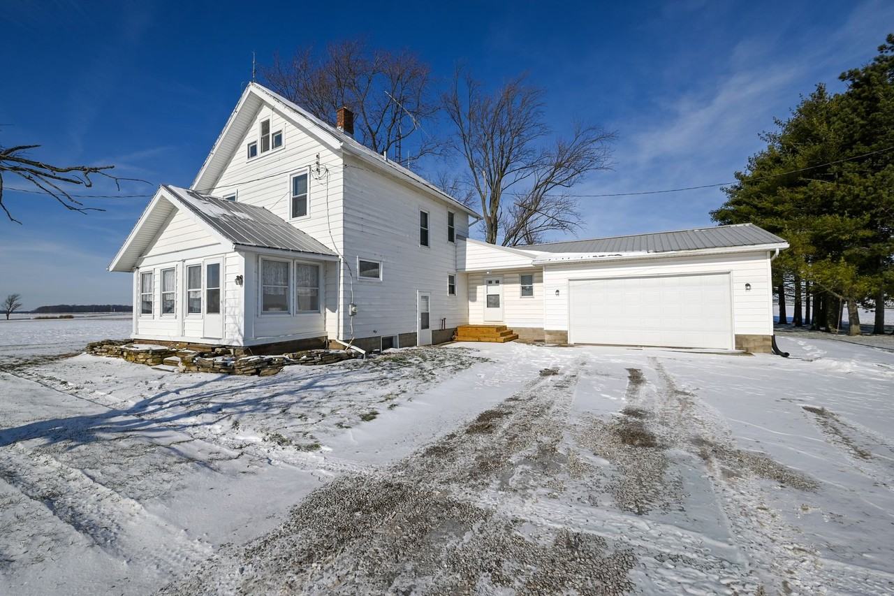 2240 Marseilles Galion Rd E - Photo 2 of 34