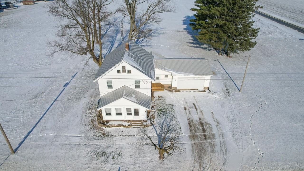 2240 Marseilles Galion Rd E - Photo 5 of 34