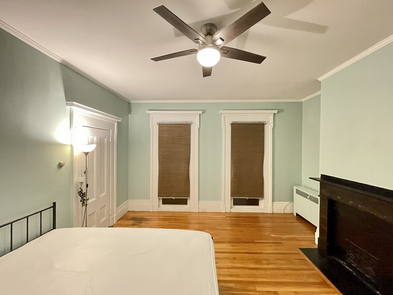 340 Broadway #ONLY - Photo 3 of 17