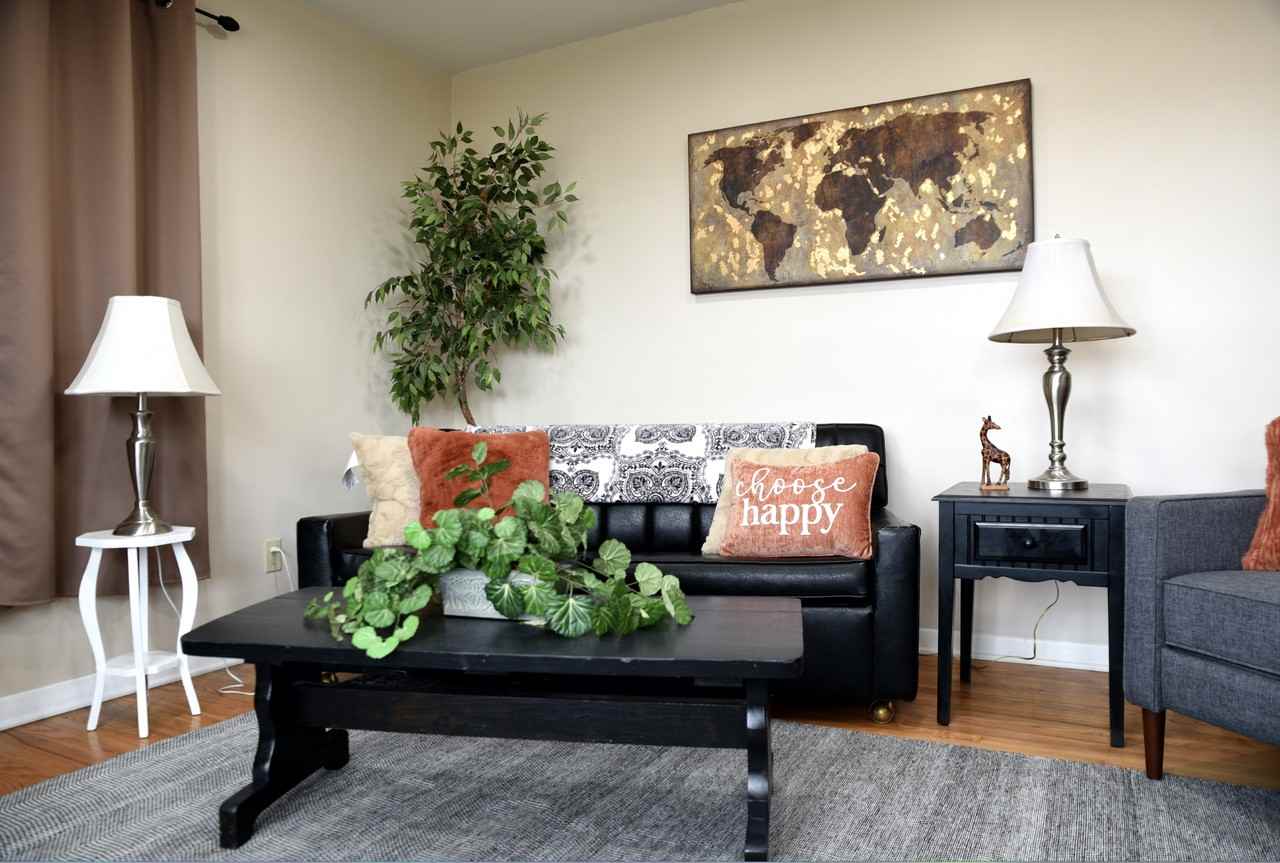 2346 Pine St #NA - Photo 7 of 31