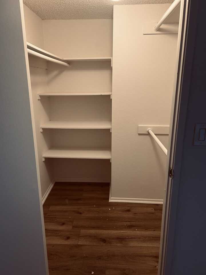 13040 Moorpark St #205 - Photo 5 of 14