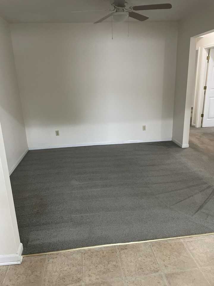 507 Streck Dr #D - Photo 3 of 7