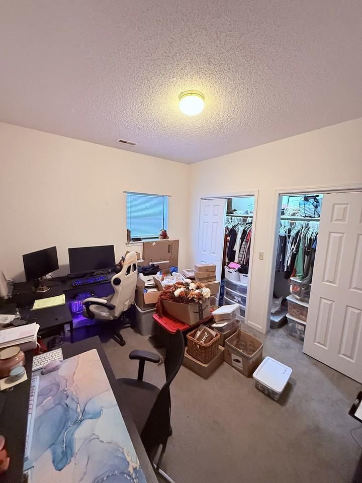 507 Streck Dr #D - Photo 4 of 7