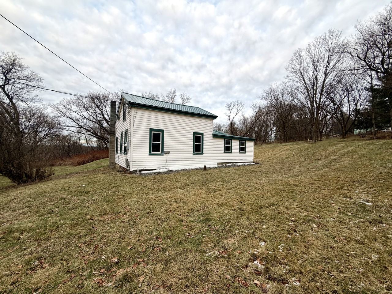 16 Ogden Rd #1 - Photo 3 of 14