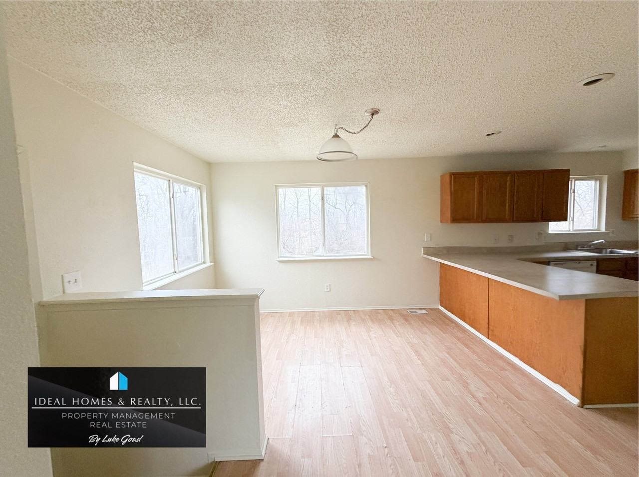 2104 Flamingo Dr #2104 - Photo 5 of 10