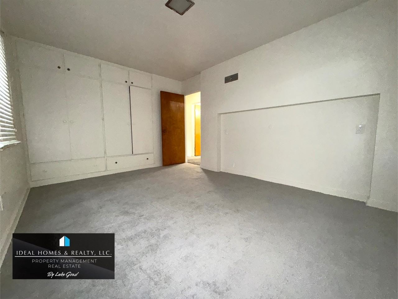 2033 Glendale Ave #1 - Photo 7 of 10